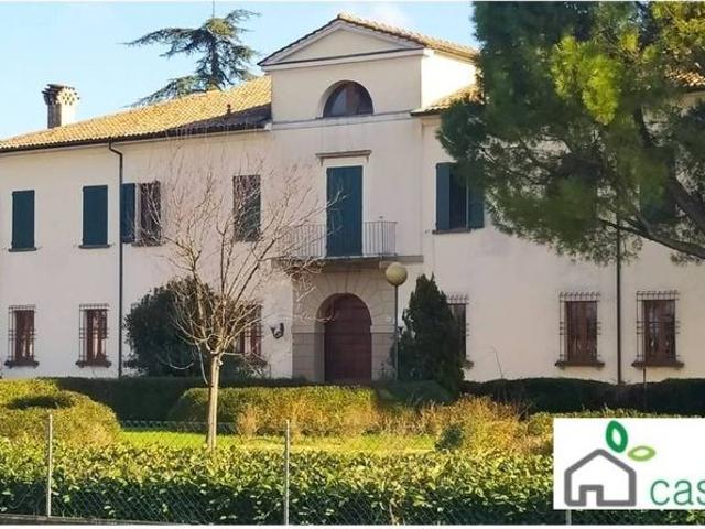 Villa Indipendente in vendita a Unione dei comuni della Bassa Romagna, Lugo