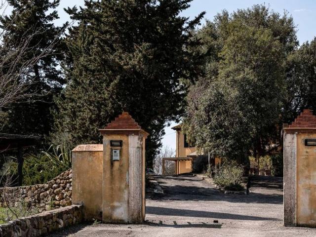 Villa Indipendente in vendita a Unione di Comuni Montani Colline del Fiora, Manciano