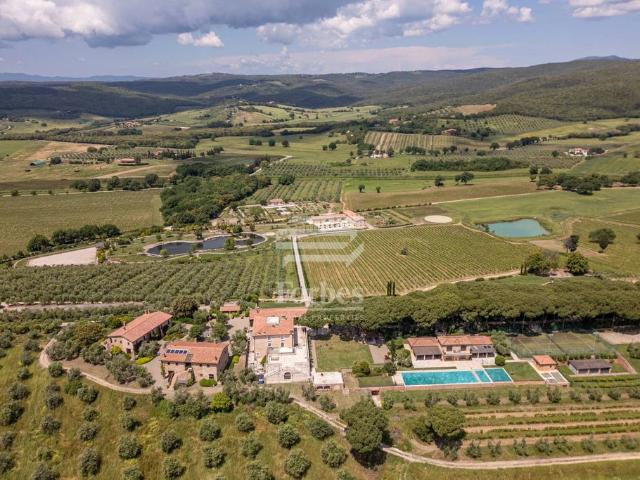 Villa Indipendente in vendita a Massa Marittima, Toscana