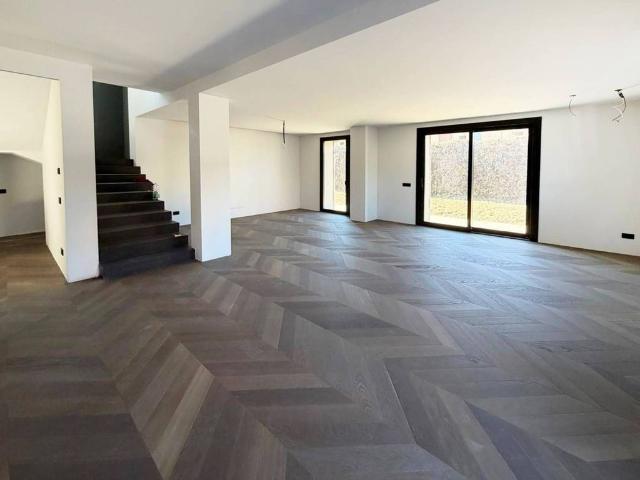 Villa Indipendente in vendita a Modena, Reggio Emilia