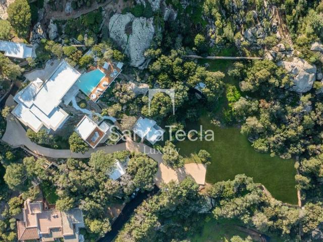 Villa Indipendente in vendita a San Pantaleo, Sardigna/Sardegna