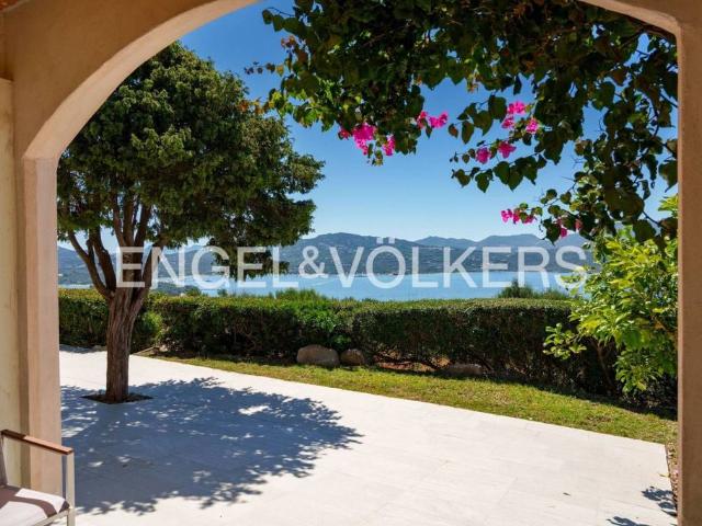 Villa Indipendente in vendita a San Pantaleo, Sardigna/Sardegna