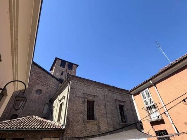 Villa Indipendente in vendita a Rione San Secondo, Piemonte