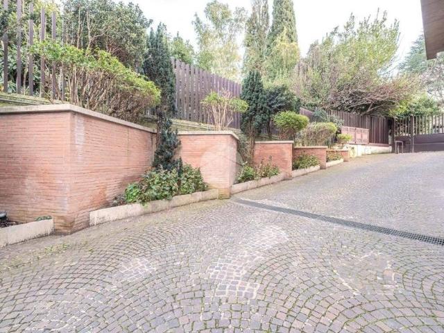Villa Indipendente in vendita a Municipio Roma IX, Roma Capitale