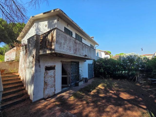 Villa Indipendente in vendita a Mazzanta, Rosignano Marittimo