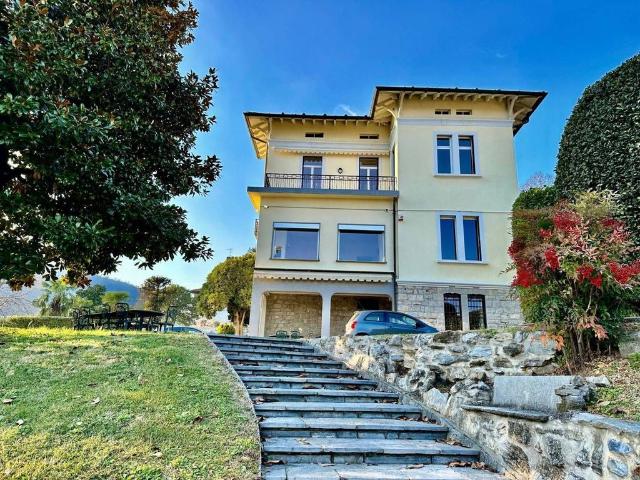 Villa Indipendente in vendita a Sagnino, Como