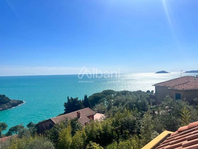 Villa Indipendente in vendita a La Serra, Lerici