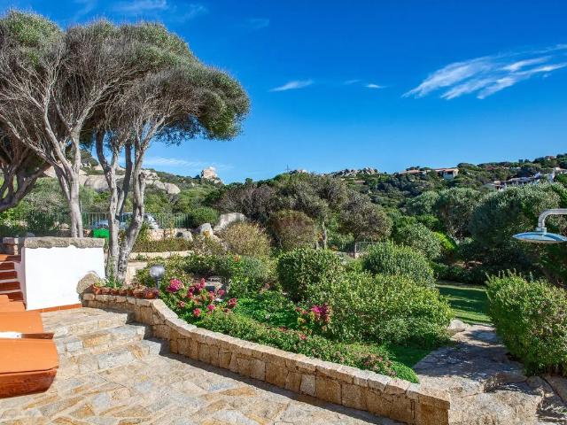 Villa Indipendente in vendita a Capo Testa, Santa Teresa Gallura