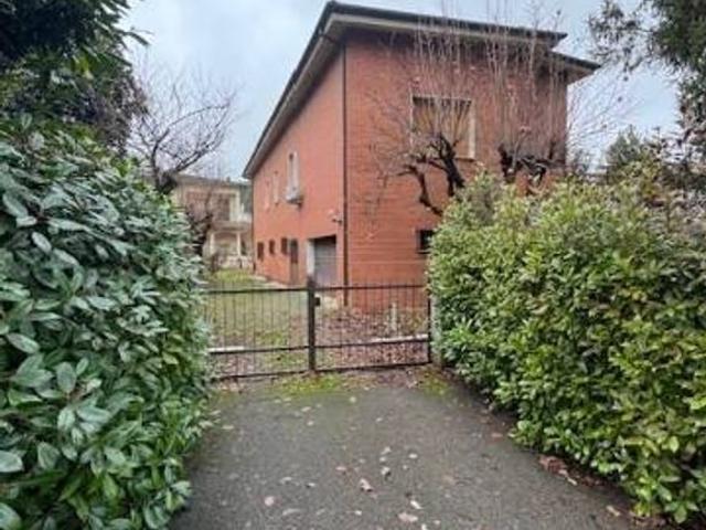 Villa Indipendente in vendita a Unione dei comuni Valli del Reno, Lavino e Samoggia, Sasso Marconi