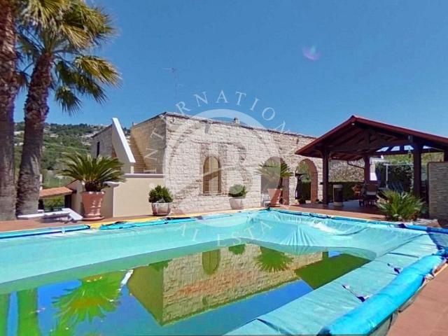 Villa Indipendente in vendita a Selva, Puglia