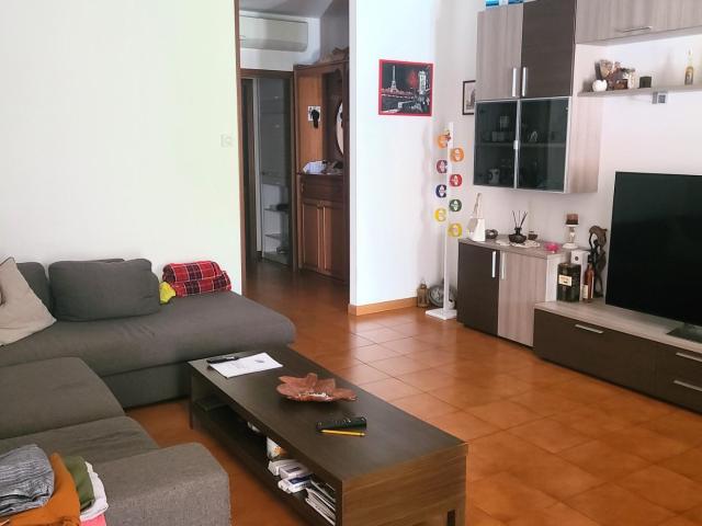 Villa Indipendente in vendita a Ripa, Seravezza