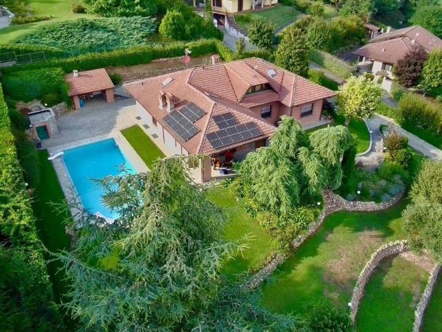 Villa Indipendente in vendita a Piemonte, Alessandria
