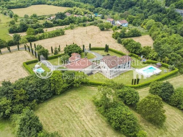Villa Indipendente in vendita a Unione di comuni Montana Lunigiana, Licciana Nardi