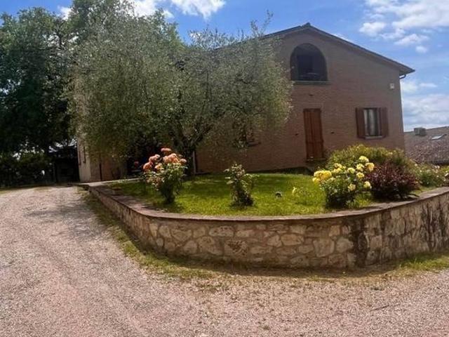 Villa Indipendente in vendita a Santa Lucia, Cenerente