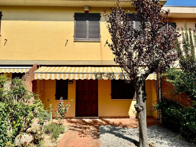 Villa Indipendente in vendita a Terricciola, Toscana