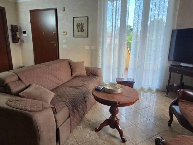 Villa Indipendente in vendita a Badile, Zibido San Giacomo