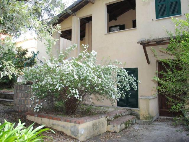 Villa Indipendente in vendita a Municipio Roma XIV, Roma Capitale