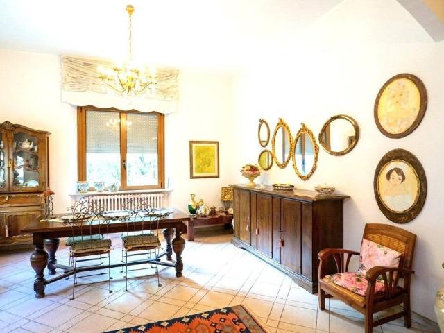 Villa Indipendente in vendita a Pescara, Abruzzo