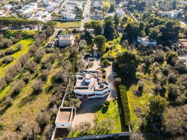 Villa Indipendente in vendita a Contrada Campo dei Fiori, Puglia