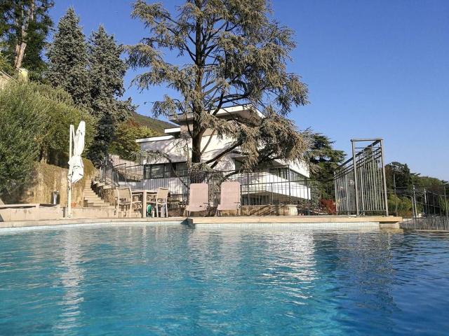 Villa Indipendente in vendita a Zona Centro, Brescia