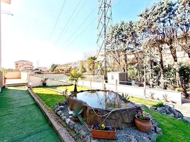 Villa Indipendente in vendita a Moncucco, Brugherio