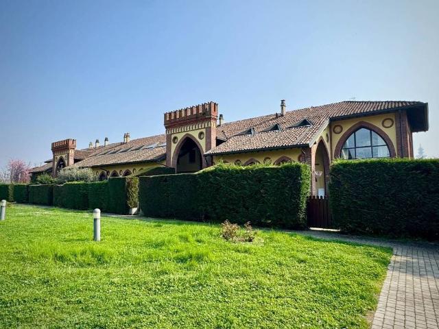 Villa Indipendente in vendita a Cassino Scanasio, Rozzano