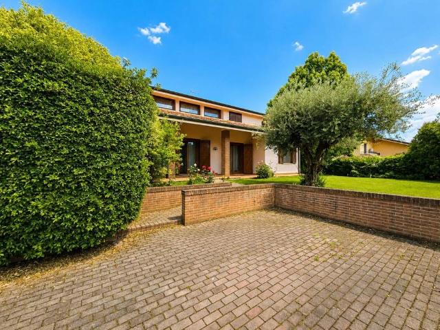 Villa Indipendente in vendita a Costabissara, Veneto
