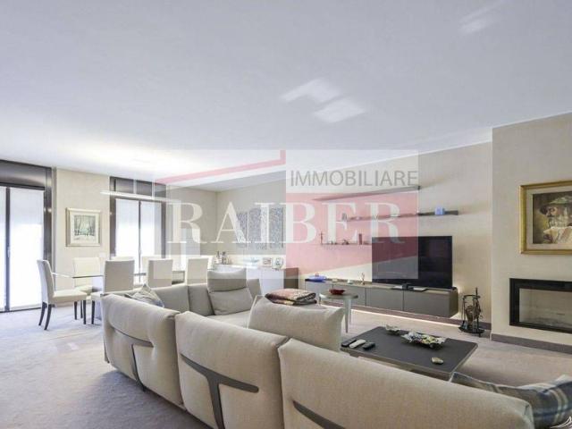 Villa Indipendente in vendita a Milano 3, Basiglio