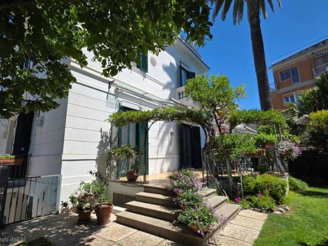 Villa Indipendente in vendita a Europa, Roma Capitale