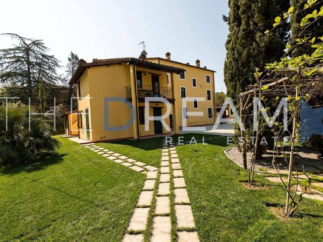 Villa Indipendente in vendita a Balbano, Bagni Di Lucca Ponte