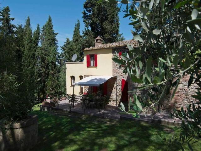 Villa Indipendente in vendita a Volterra, Pisa