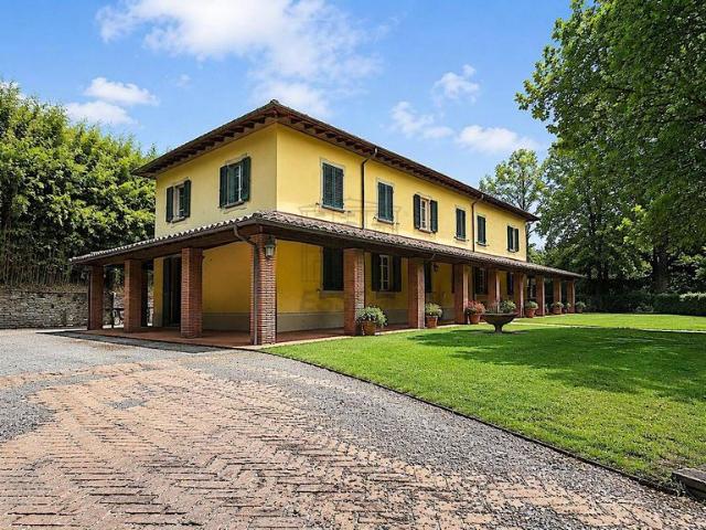Villa Indipendente in vendita a Capannori, Toscana