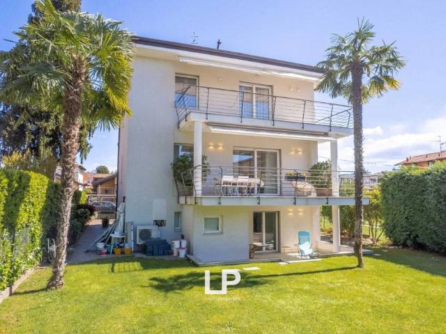 Villa Indipendente in vendita a Santa Maria Maddalena, Varese