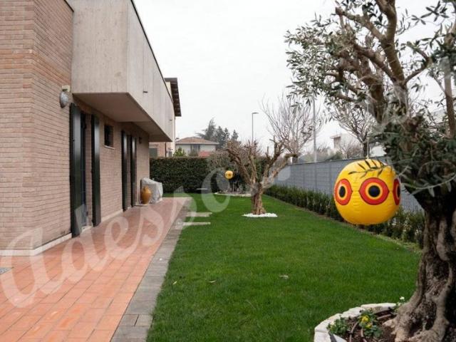 Villa Indipendente in vendita a Unione di Comuni della Romagna Forlivese, Quattro