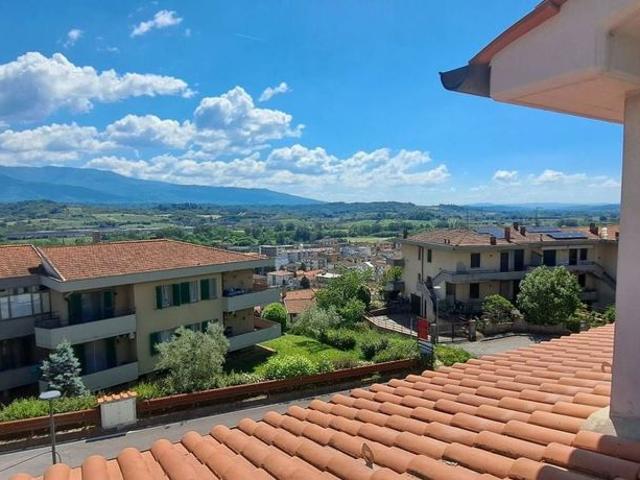 Villa Indipendente in vendita a Figline e Incisa Valdarno, Incisa Val D'arno