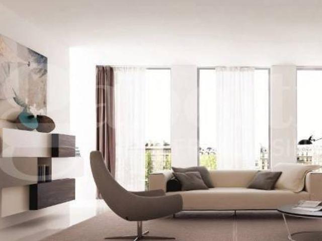 Villa Indipendente in vendita a Gerenzano, Lombardia