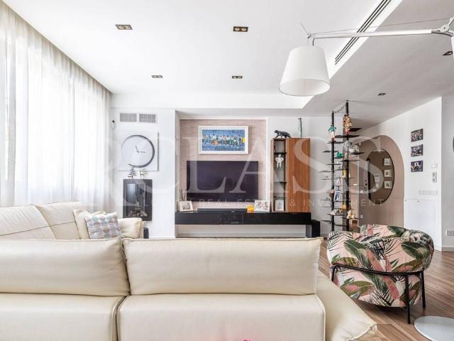 Villa Indipendente in vendita a Lissone, Lombardia