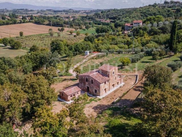 Villa Indipendente in vendita a Santa Maria, Lucignano