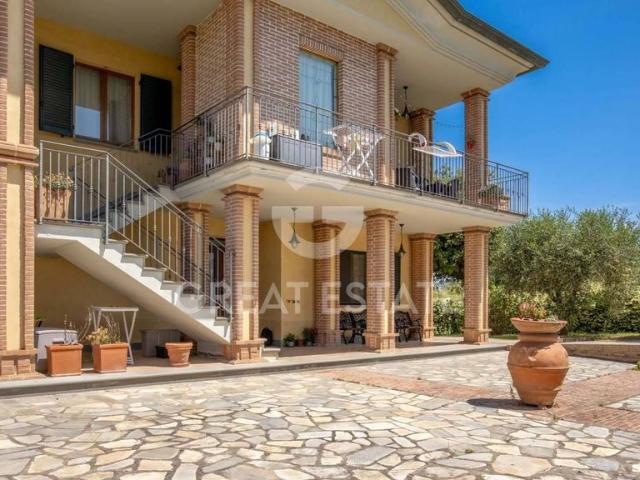 Villa Indipendente in vendita a Gioiella, Umbria