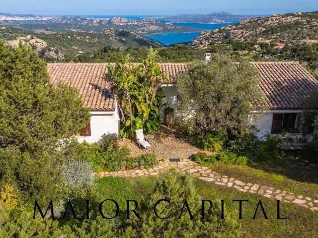 Villa Indipendente in vendita a Alzachèna/Arzachena, Arzachena