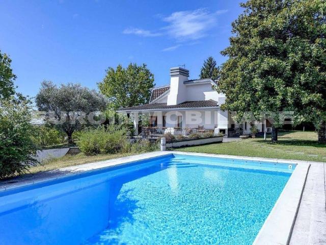 Villa Indipendente in vendita a Botticino Sera, Botticino