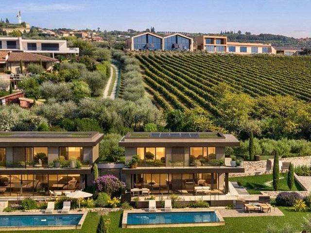 Villa Indipendente in vendita a Bardolino, Veneto