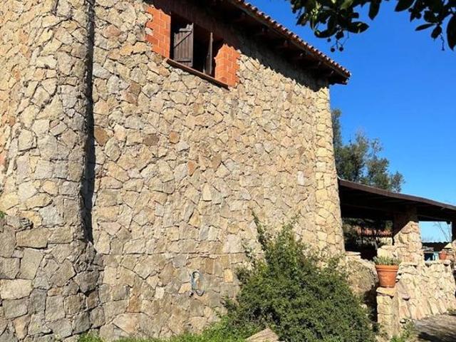 Villa Indipendente in vendita a Santa Lucia, San Pantaleo