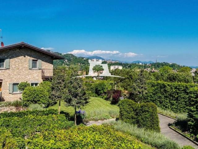 Villa Indipendente in vendita a Dorotina, Mozzo