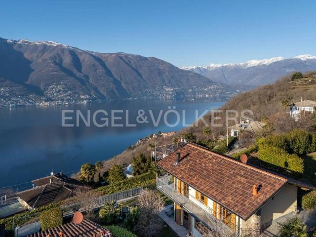 Villa Indipendente in vendita a Comunità Montana Valli del Verbano, Tronzano Lago Maggiore