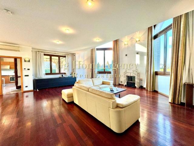Villa Indipendente in vendita a Villanova, Bernareggio