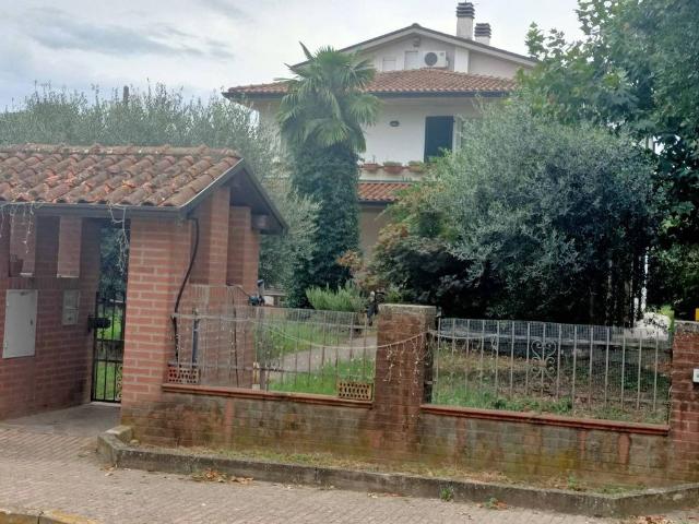 Villa Indipendente in vendita a Unione della Romagna Faentina, Brisighella