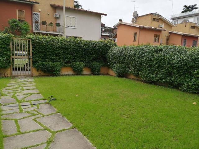 Villa Indipendente in vendita a Municipio Roma III, Roma Capitale