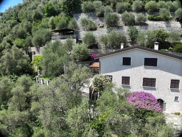 Villa Indipendente in vendita a Rivarola, Carasco