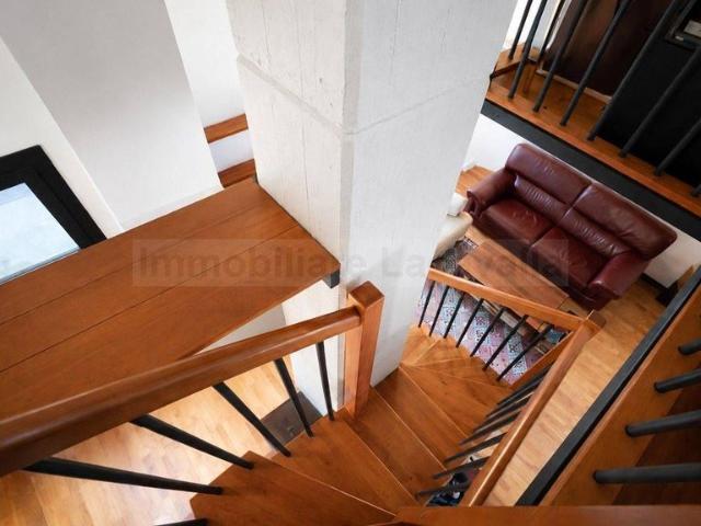 Villa Indipendente in vendita a Morazzone, Lombardia